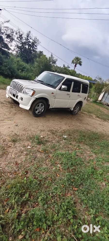 Mahindra Scorpio 2006