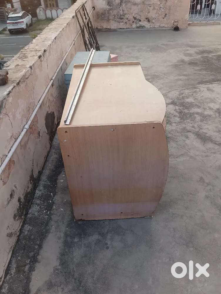 Computer Table
