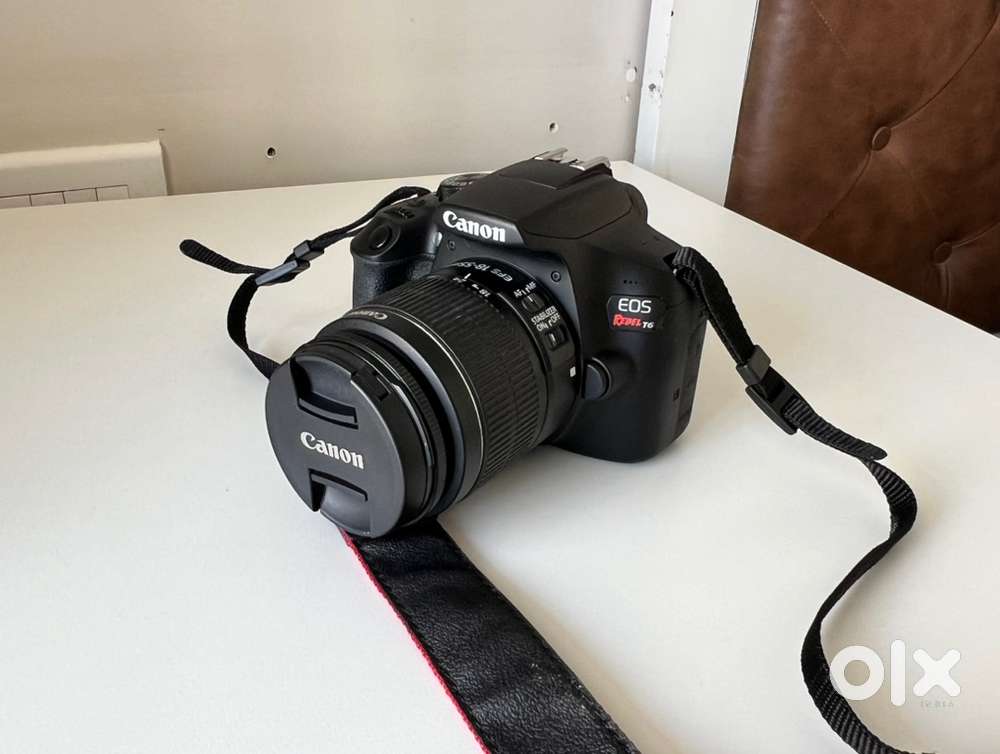 Canon EOS Rebel T6/1300D DSLR