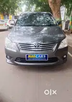 Toyota Innova 2.5 VX 8 STR, 2013, Diesel