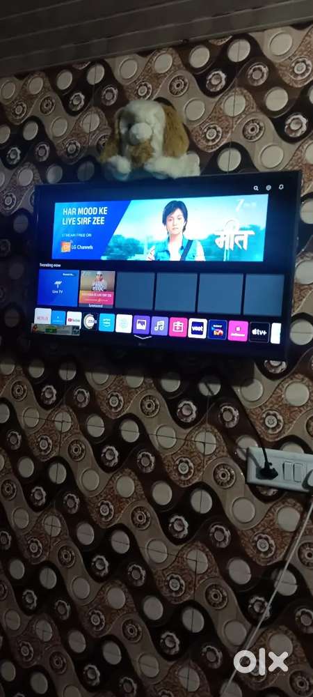 32 inch smart  lg led tv