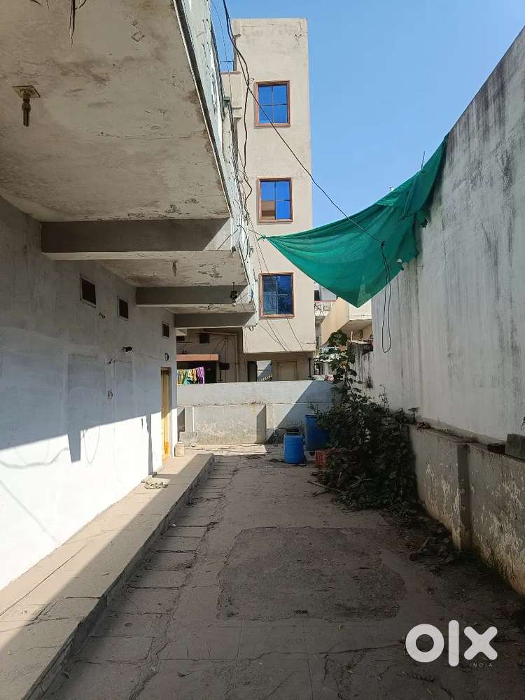 Commercial space for rent on main road dammaiguda