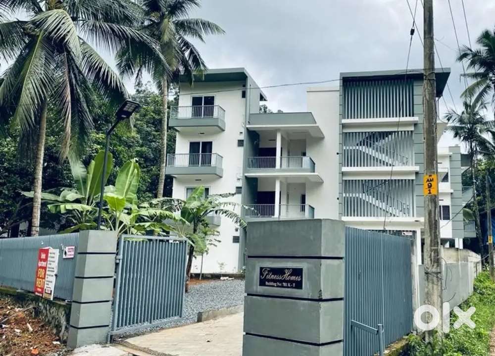 APARTMENT NEAR RAILWAY STATION
