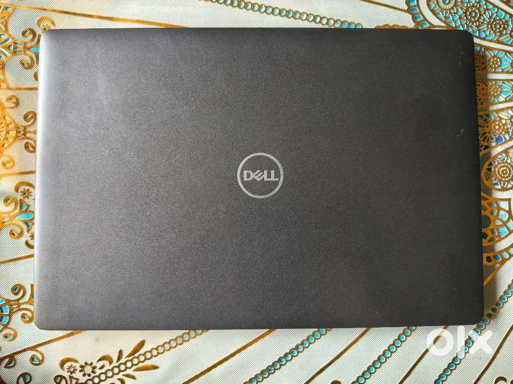 Dell Latitude 5300 Laptop