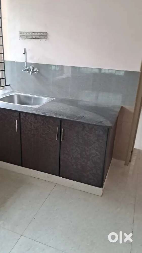 1bhk Opposite to Secretariat for Rent