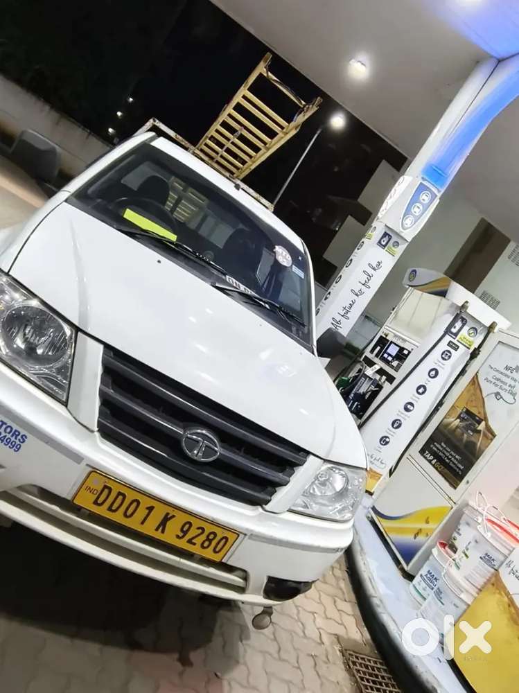 Tata yadda cruew cabin 2022 model very good condition