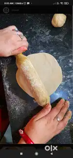 Rehna khana &10,000 salary/roti subzi banana, saf safai, pamplet batna