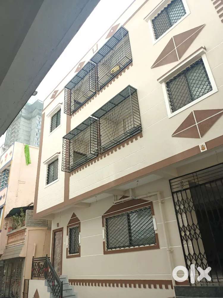 one bhk flats for rent in kharadi18000/rent+two months dep.