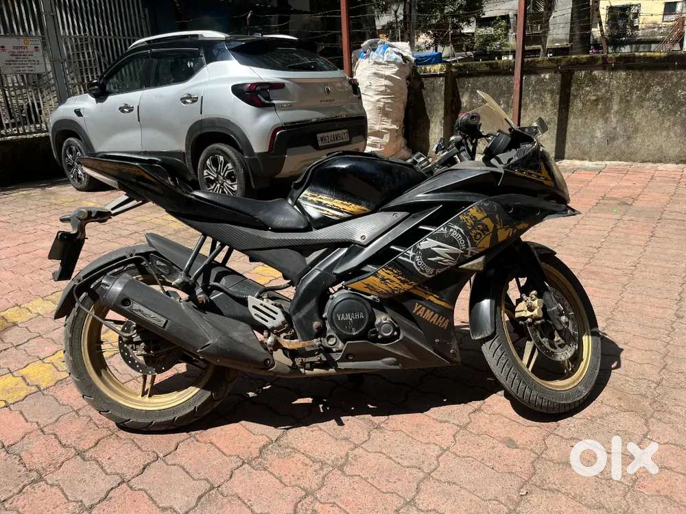 R15V2 2015 MODEL @35000/-