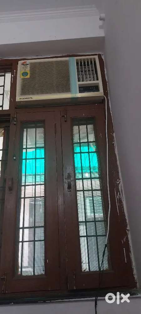 General 1.1 window ac