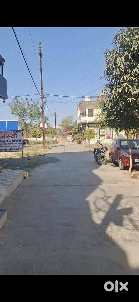 2 BHK makan caps town colony pigdamber rau