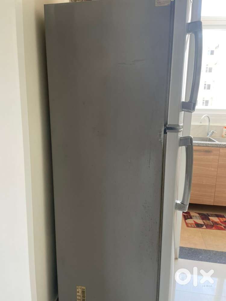 Samaung Fridge & Hindware Chimney