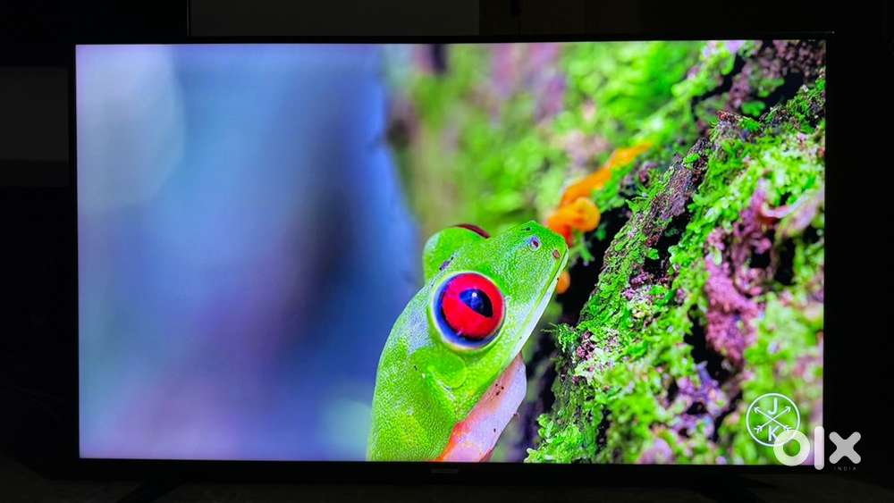 Samsung 55” 4K LED SMART TV with box