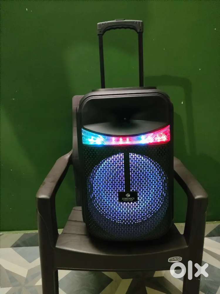 Zebronics trolley speaker