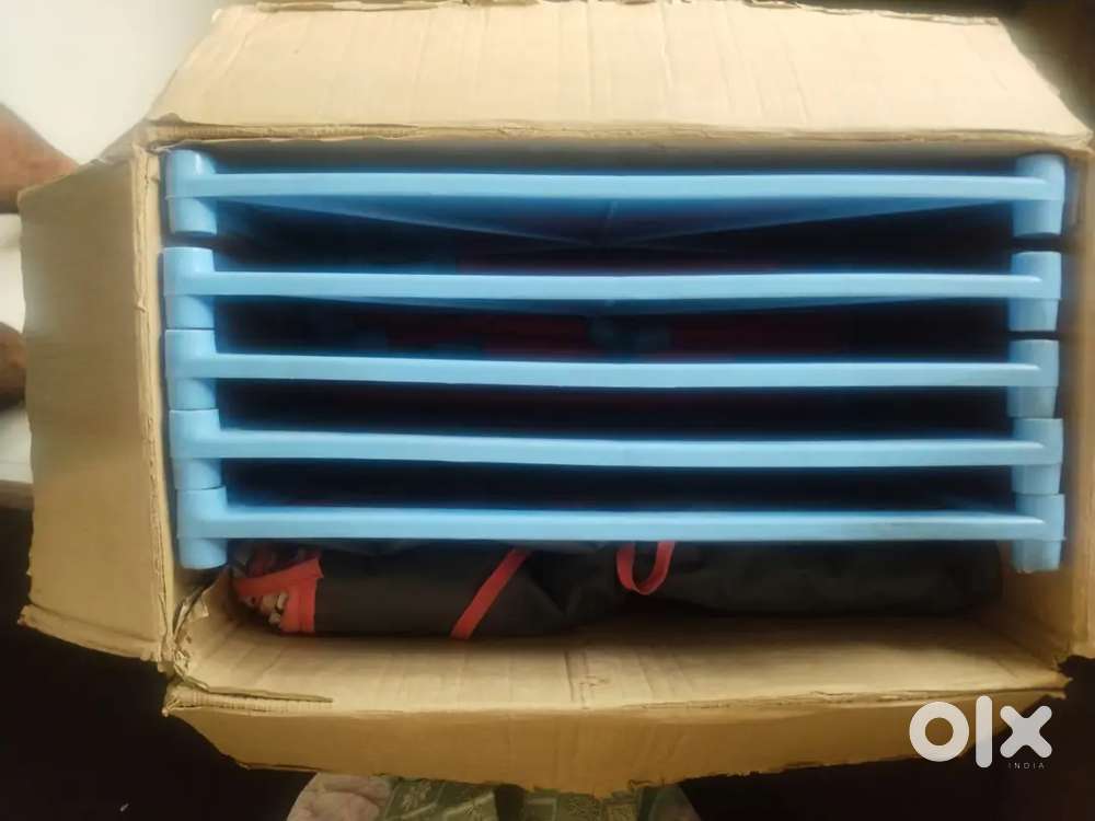 Kids 5 compartment Cupboard