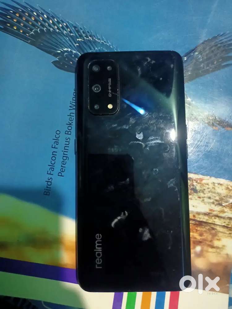 realme X7 pro 5g(8/128)device with original charger and its components