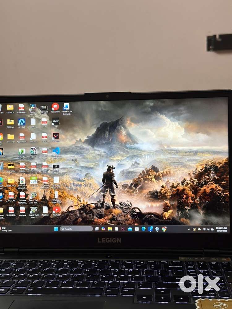 Lenovo legion 5 11th gen i7 processor in fresh condition