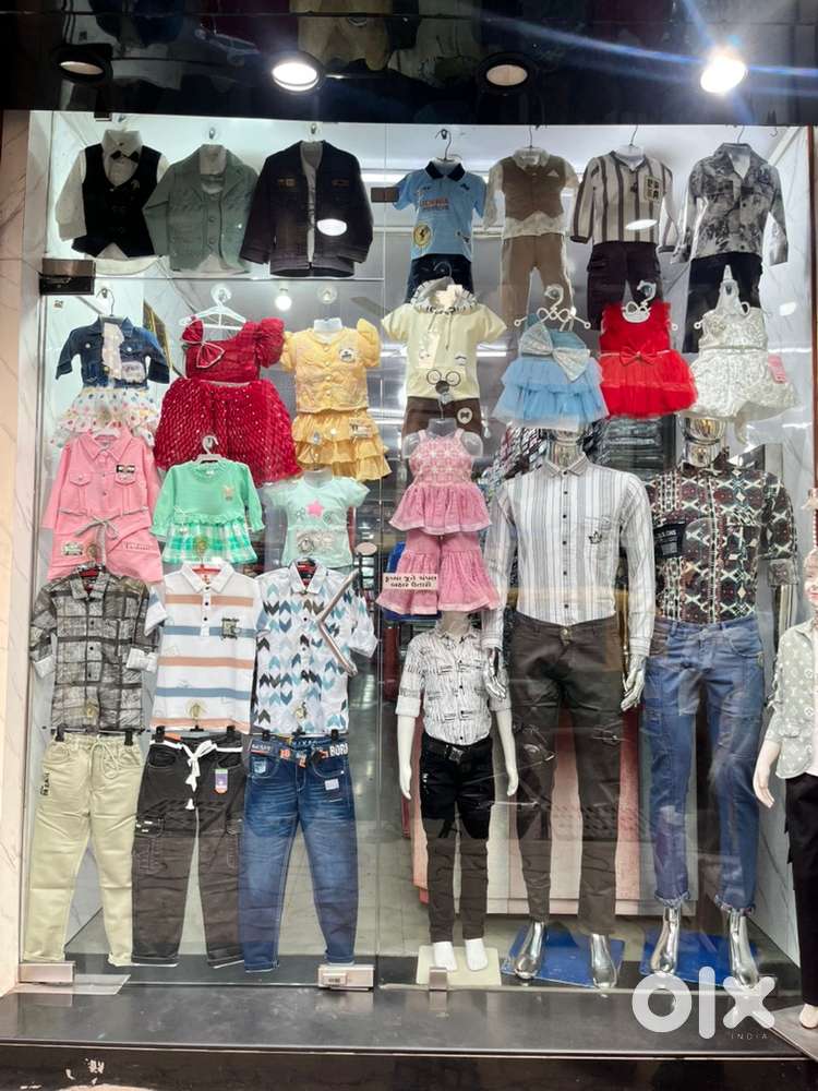 Need Salesman Or Helper