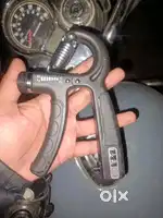 Hand gripper
