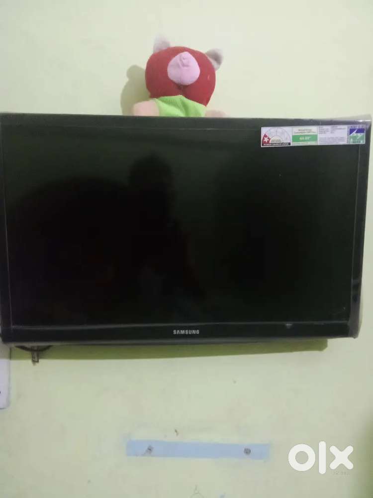 Samsung lcd 24 inch bilkul ok condison h