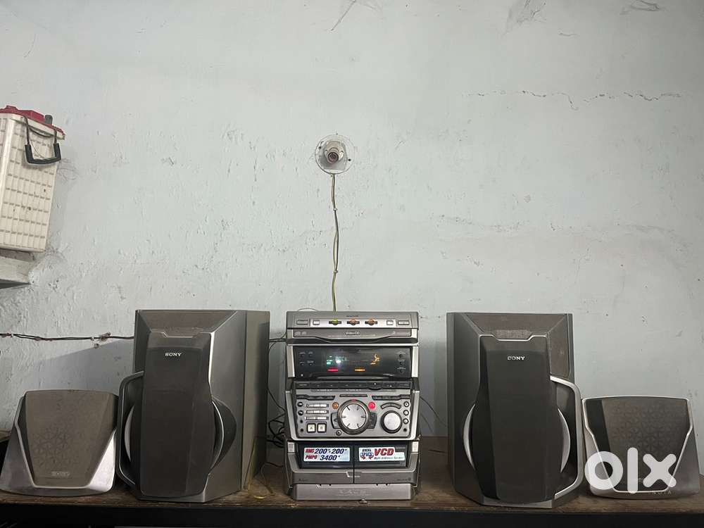Sony VX8 4.1 home theatre heavy bass in excellent condition