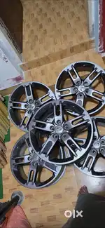 Thar 18 inch set of 5 alloys