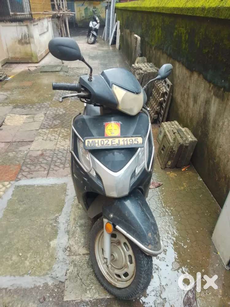 Honda scooter
