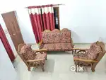 GOOD CONDITION 5 SEAT WOODEN SOFT SET FOR SALE
