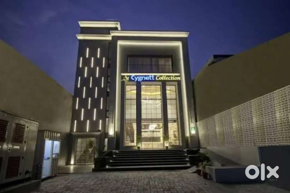 LIMITED VACANCY FOR HOTELS APPLY NOW HURRY UP GUYS!!