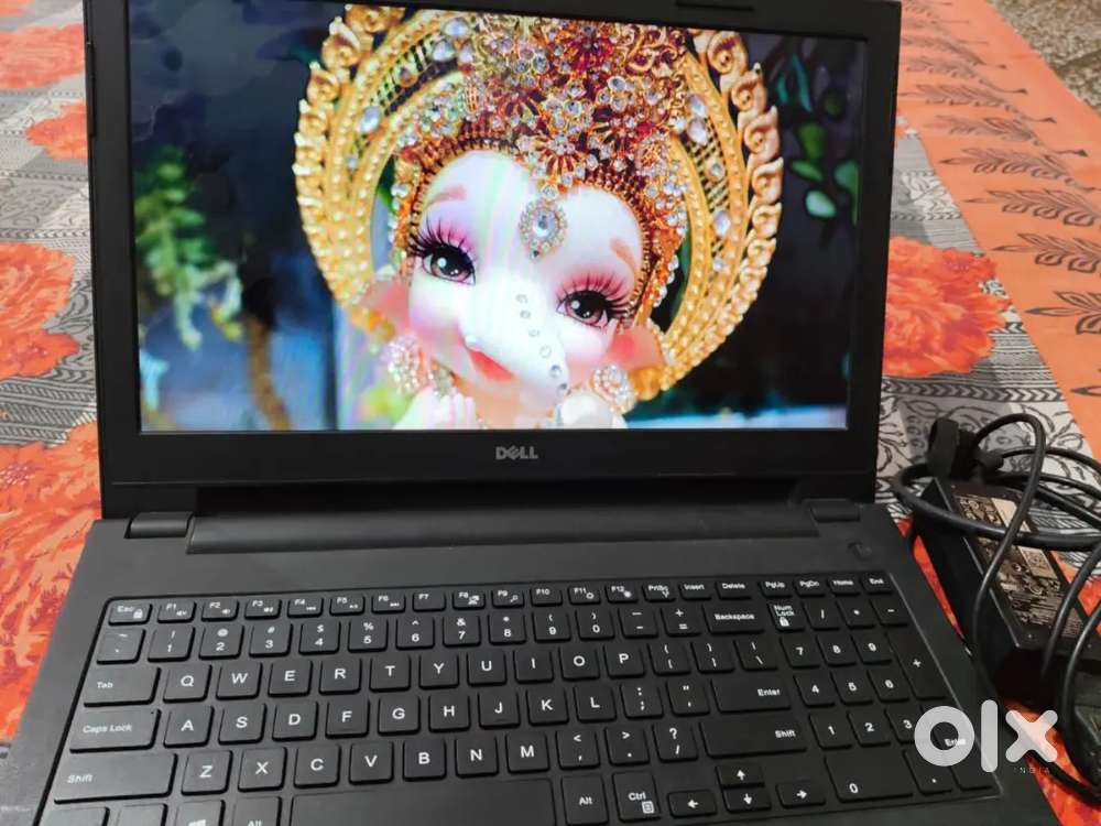 Dell laptop Inspiron 15 , 3000 series ,