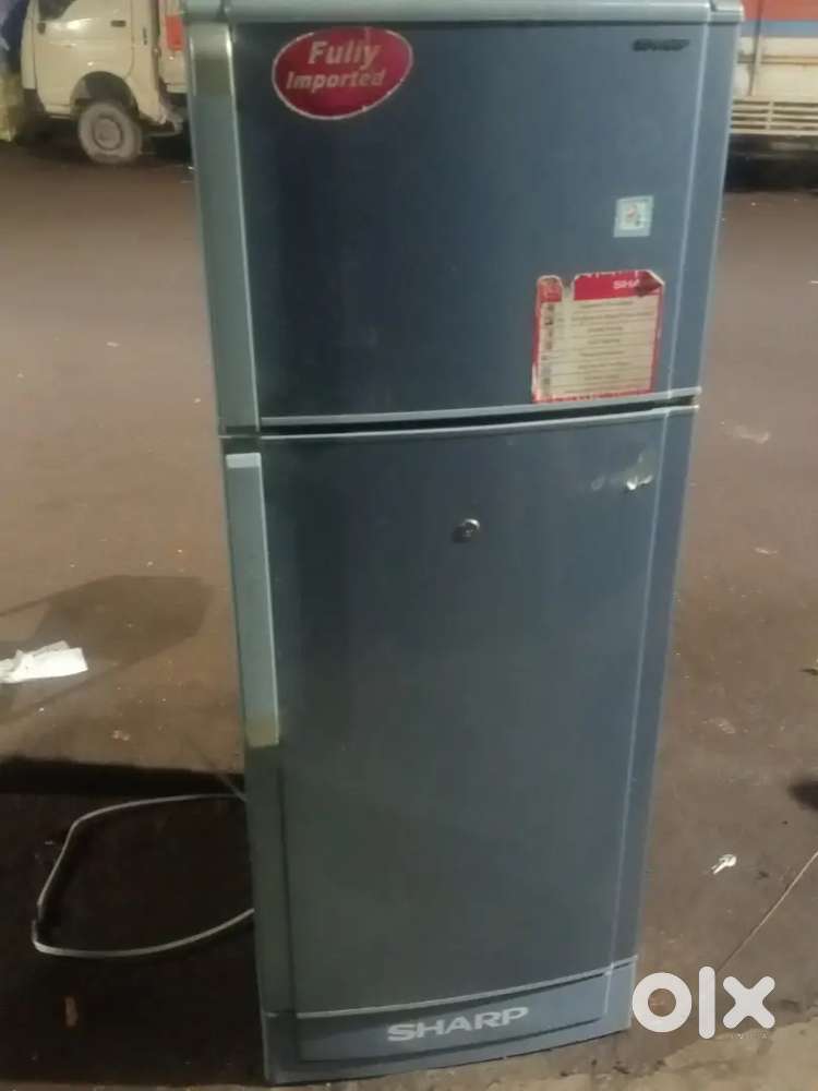 Dablu door 220L fridge new candisan and r