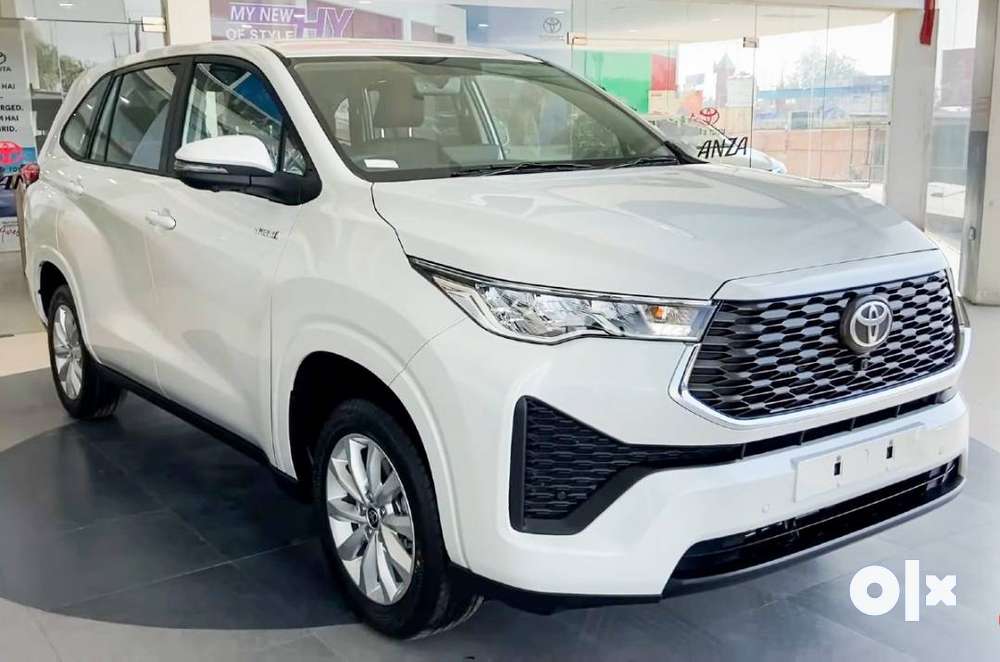 TOYOTA INNOVA HYCROSS 2023 READY DELIVERY AVAILABLE