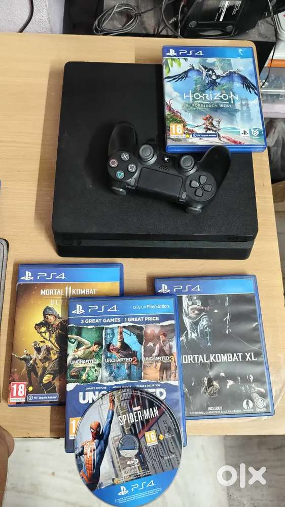 Ps4 slim 1tb with 15 to 20 games