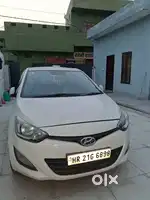 Hyundai i20 2012 Petrol 83000 Km Driven