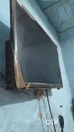 TV is 32 inch