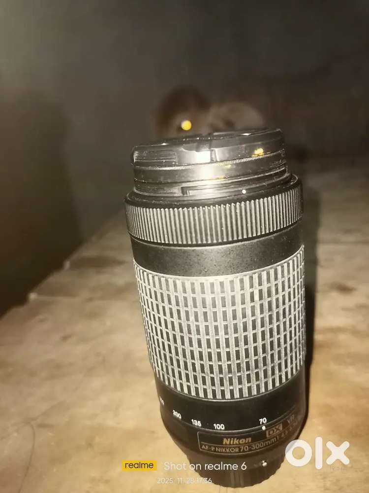 Nikon lens 70×300 Af-p