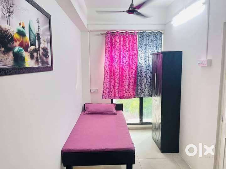 Best furnished Boys Pg near MSU sayajigunj