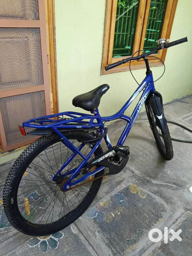 Boys cycle