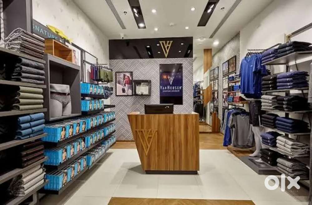 REQUIREMENT IN CLOTHES SHOWROOM IN LUCKNOW