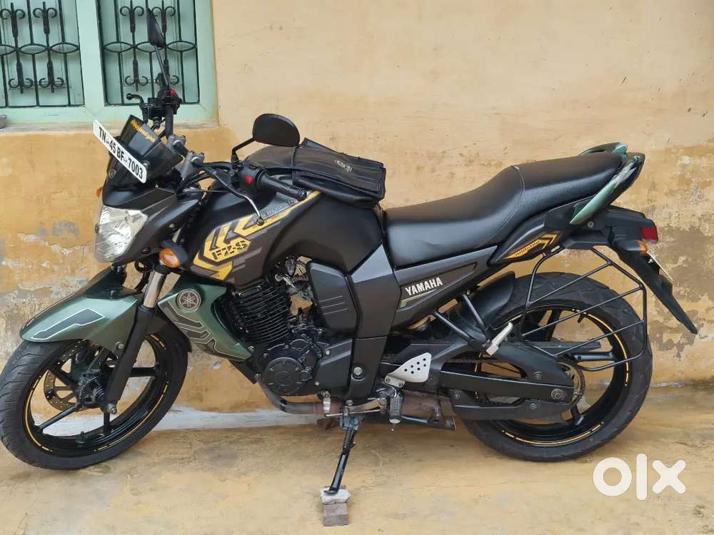 Yamaha FZS 2015  Well Maintained  45,000 km  Good Condition