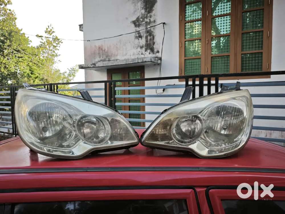 Headlights Ford Fiesta Type 2 Left and Right