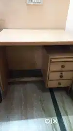 Study Table- very good condition