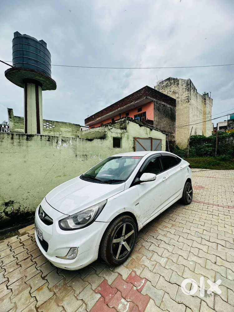 Hyundai Verna 2012 Diesel Well Maintained