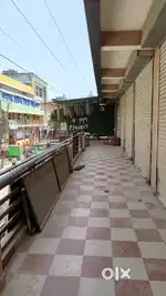 लखनऊ बी बी डी यूनिवर्सिटी के पास शॉप सबसे कम दामों में ।