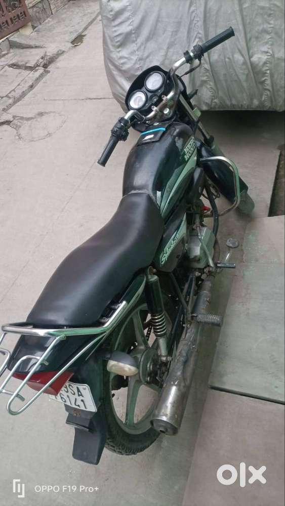 HERO SPLENDOR PLUS MODEL 2011