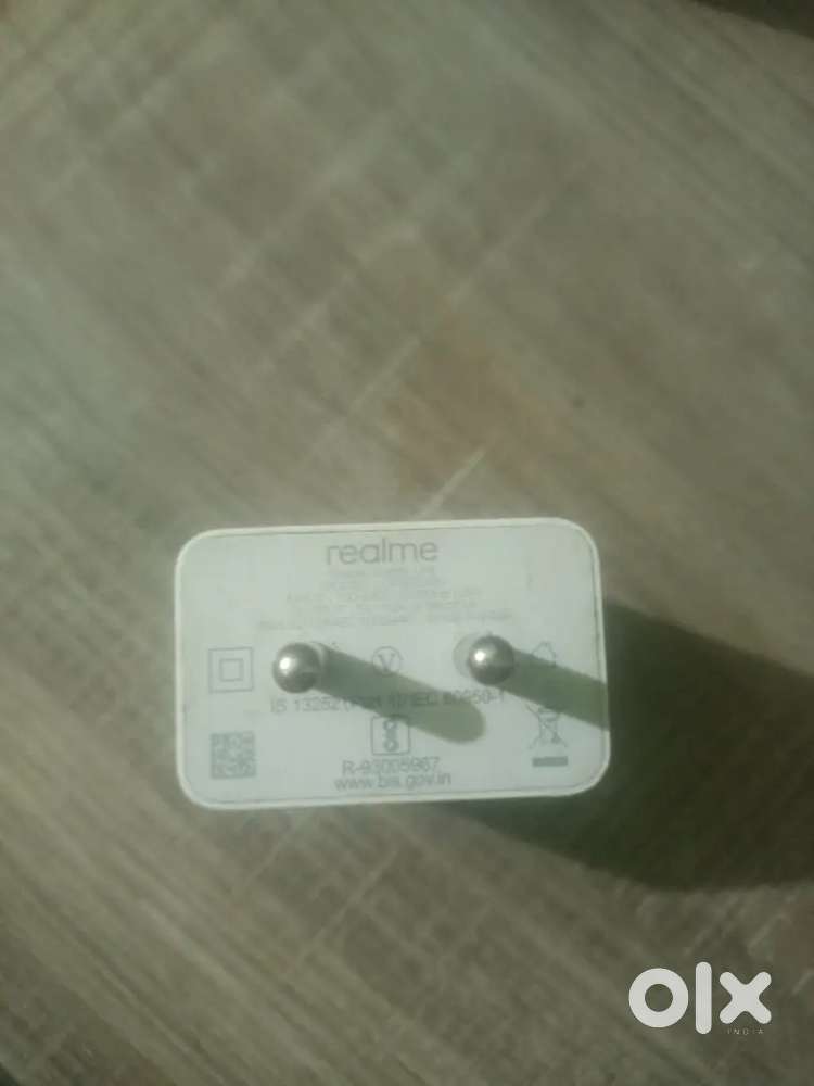 Realme OG charger