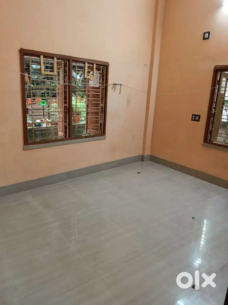 1BHK TILES FLOOR FLAT RENT IN NEAR DUMDUM METRO STATION