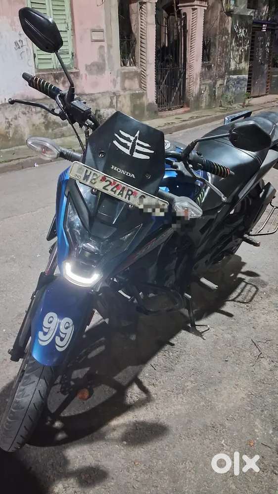 Own honda X blade bike price : 44,000