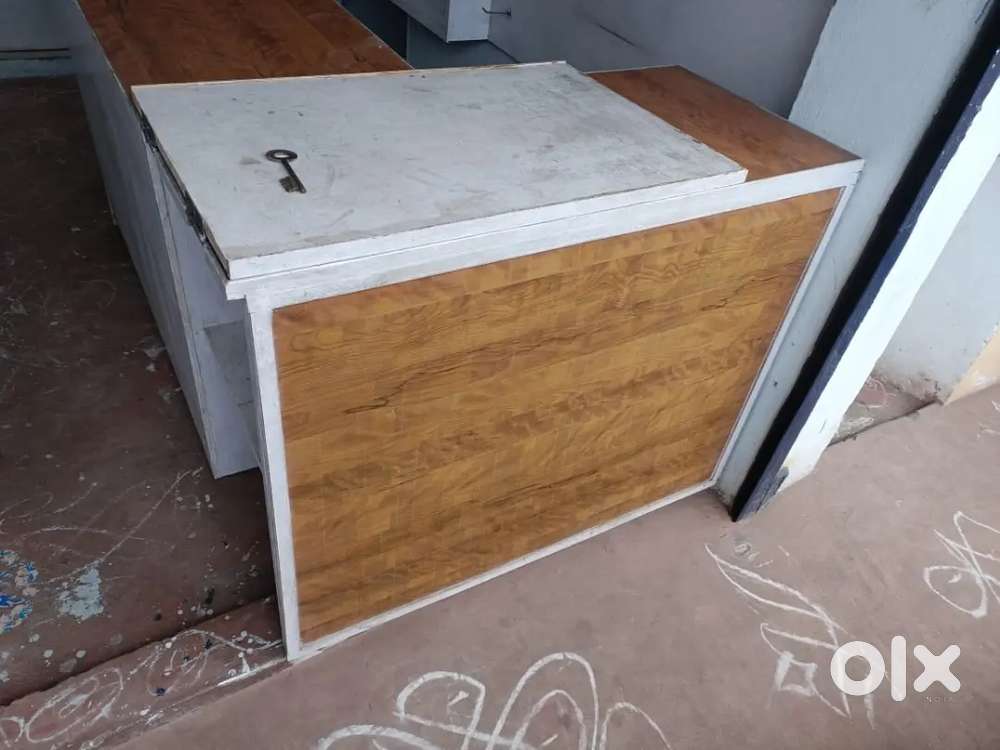 Shop furniture
