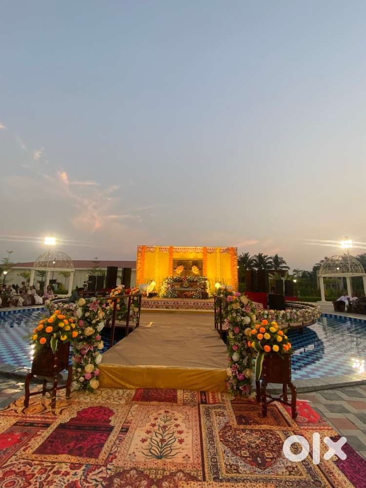 Housekeeping staff needed and Night Manager Needed